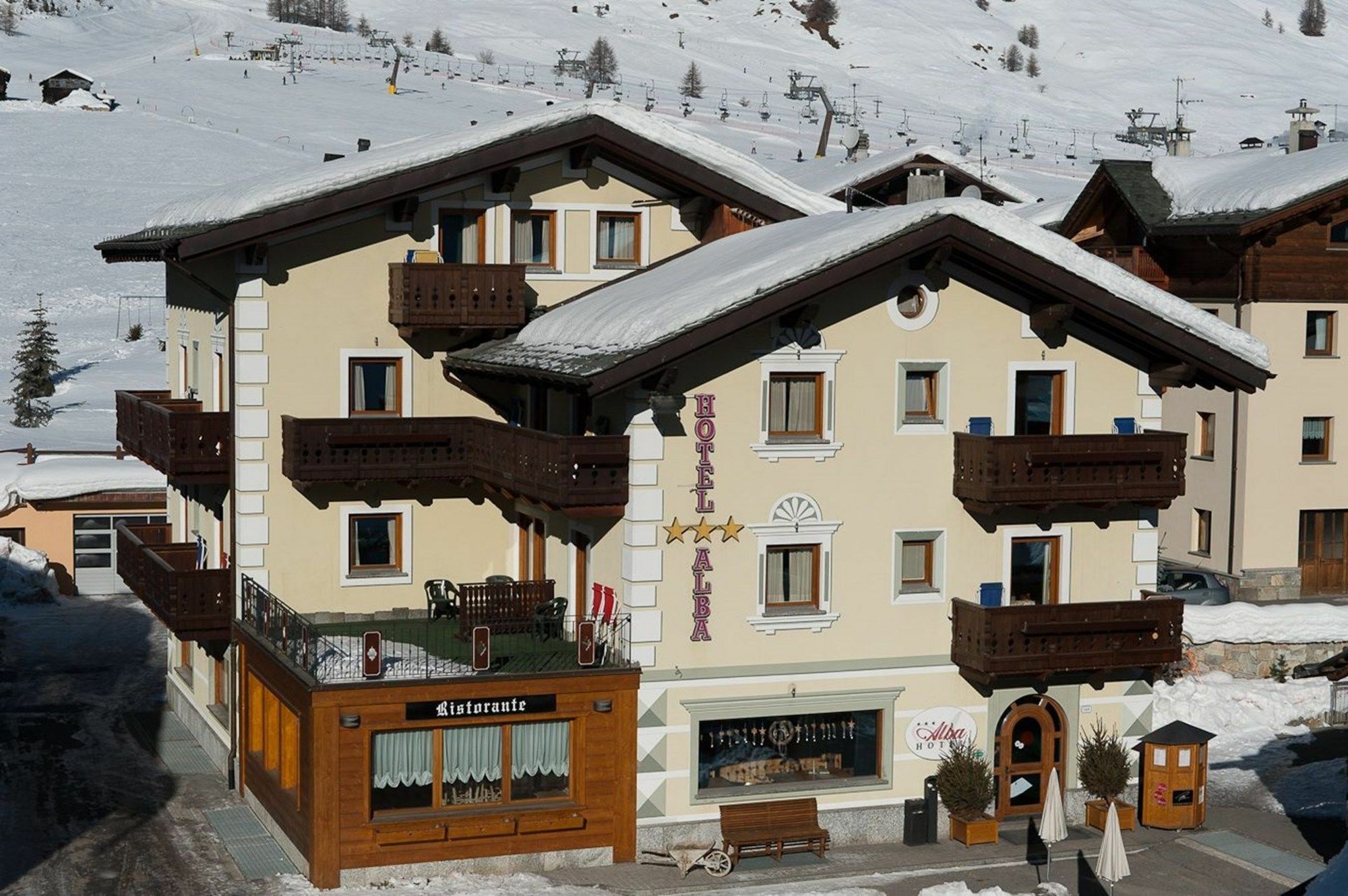 Hotel Alba Livigno Eksteriør bilde